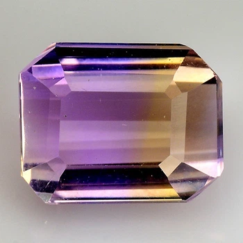 Натуральный Двухцветный Аметрин 2.62Сt. 8.8 x 6.8 x 6.1mm