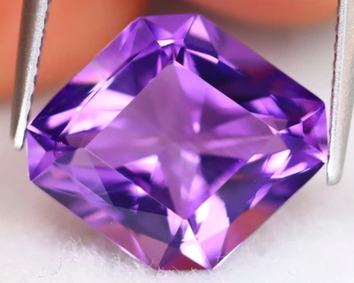 Натуральный Аметист дизайнерской огранки 5.81Ct. 12 x 14.1 x 7.3mm