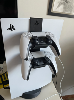 Подставка для 2х геймпадов Sony Playstation 5 (PS5)
