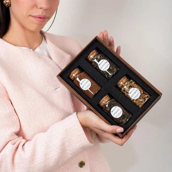 Набір китайського чаю в баночках 4 сорти “Tea Collection” у дерев’яному боксі Teaonline