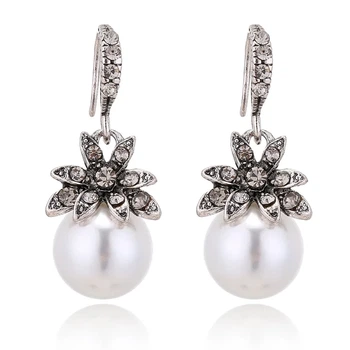 Сережки висячі біжутерія жіночі "Перли Flower F43" Сріблясті