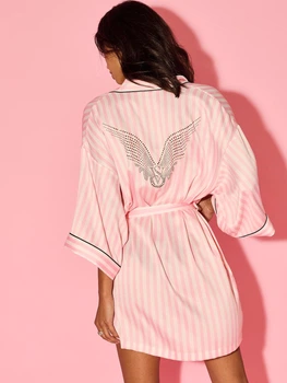 Халат Victoria's Secret Backstage Satin Sparkle Short Robe размер M/L
