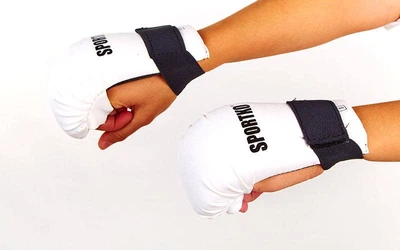 Накладки (перчатки) для карате Sportko HK-2-W белый размер S (3-5 лет)