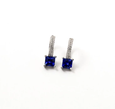 Сережки з квадратним фіанітом Maxi Silver 9402 1.8х1.4 см Сріблясто-синій
