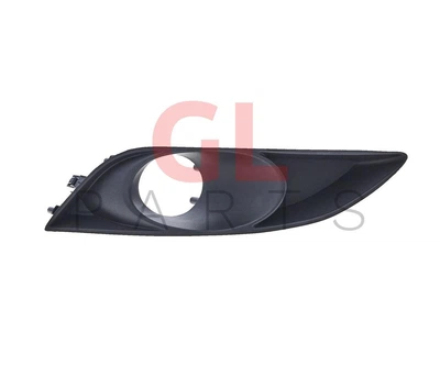 Решітка бампера ліва Toyota Auris 07-12 з отвором під протитуманні фару (FPS). 8148202040