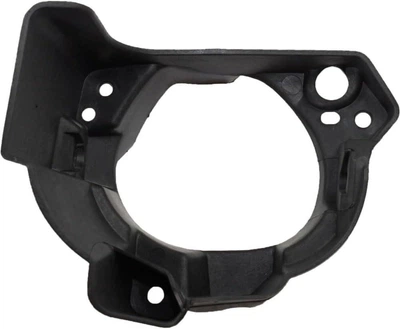Рамка противотуманной фары левая Mazda 3 BM 13-16 (FPS).