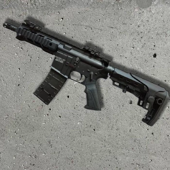 Сигнально-шумовий AR-15 (чорний) — репліка, пластикова цівка та рукоять, для зйомок і сигналізації (автоматична гвинтівка AR-15)