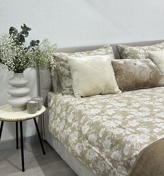 Комплект постільної білизни Ecotton Полуторний 147x210 см 267262 Квітка на бежевому Ecotton Фланель (2100024273003)