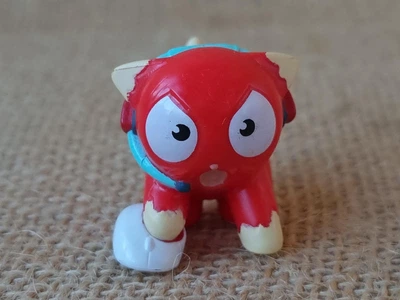 Колекційні фігурки Hasbro Lost Kitties Лост Кіттіс Загублені втрачені котята Кошенята в Молоці червоний