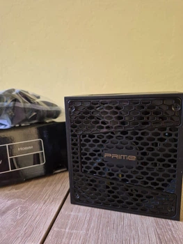 Блок живлення Seasonic Prime Ultra Gold 550W (SSR-550GD2) - Уценка