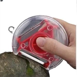 Універсальна овочерізка тристороння для нарізки соломкою Rotary multifunctional peeler Червона