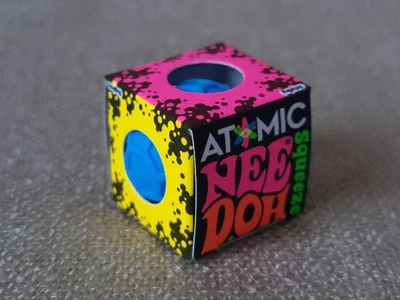 Лялькова мініатюра Surprise Zuru Mini brands Toys atomic needoh