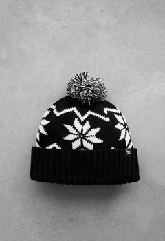 Шапка чоловіча стаф чорно-біла з візерунком та помпоном Staff black & white pattern pompon Универсальный (371791)