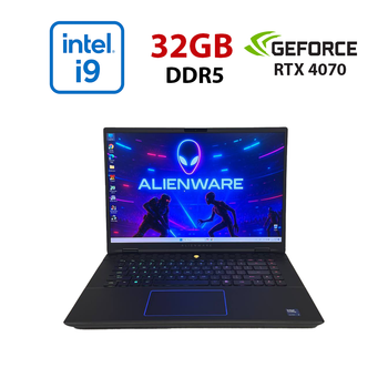 Игровой ультрабук Б-класс Dell Alienware m16 R2 / 16" (2560x1600) IPS / Intel Core Ultra 9 185H (16 (22) ядер по 1.8 - 5.1 GHz) / 32 GB DDR5 / 1000 GB SSD / nVidia GeForce RTX 4070, 8 GB GDDR6, 128-bit / WebCam б/у