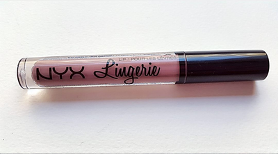 Матовая помада для губ NYX Lip Lingerie LIPLI02 Embellishment