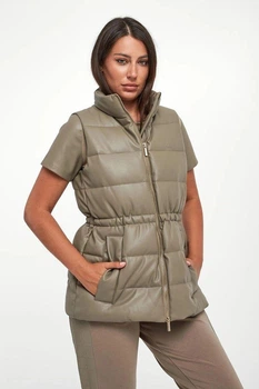 Жилетка из эко-кожи Armani Exchange S оливковый XW000689