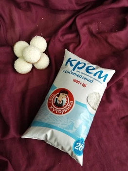 Вершки рідкі кондитерські 26% (крем для збивання) Пакет 1кг.
