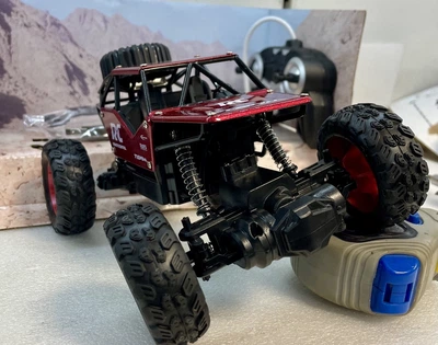 Радиоуправляемая машинка Rock Crawler 1:18 (4WD)