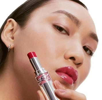 Увлажняющая глянцевая помада для губ YVES SAINT LAURENTY SL Loveshine 211. Об‘єм 3.2 g.