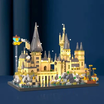 Конструктор с подсветкой Harry Potter Замок Хогвартс 2743 детали