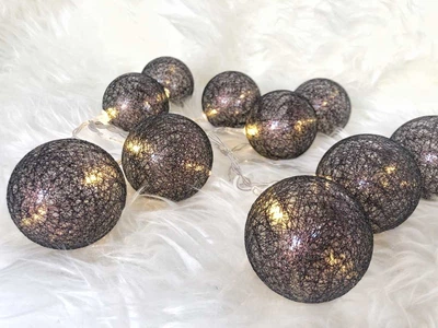 Гірлянди декоративні Cotton Balls 10led, діам 6см, довжина 180см на батарейках АА 002