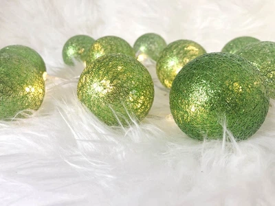 Гірлянди декоративні Cotton Balls 10led, діам 6см, довжина 180см на батарейках АА 003