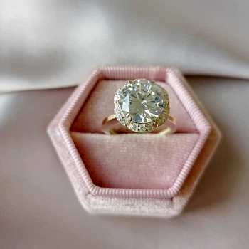 Серебряное кольцо 925 пробы с золотой пластиной 375 пробы на сияющем цирконом 19 размер