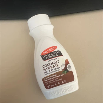 Щоденний зволожувальний лосьйон для тіла з кокосом Palmer's Coconut Oil Formula з вітаміном E 50 мл