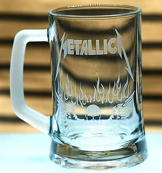 Пивний келих 670 мл Metallica з гравіюванням кружка для фаната металу Рок-атрибутика подарунок металісту Металіка