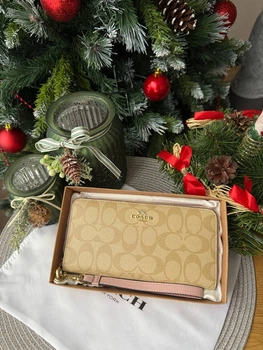 Гаманець рожевий та бежений Long Zip Around Wallet With Detachable Card Case In Signature Canvas натуральна шкіра + подарункове пакування