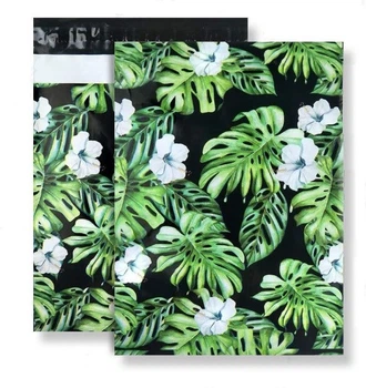 Кур'єрський пакет Blooming Monstera on black 255 х 330 + 40 клапан