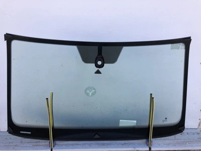 Лобове скло Skoda Fabia 2014-2021 Saint-Gobain Sekurit 30807000