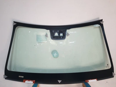 Лобове скло Mercedes EQC (N293) 2019- Pilkington 25429000