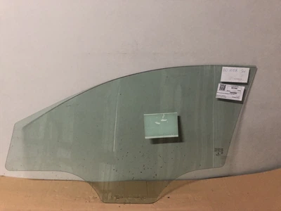 Скло передньої двері праве Kia Rio 2011-2017 Saint-Gobain Sekurit 2493100