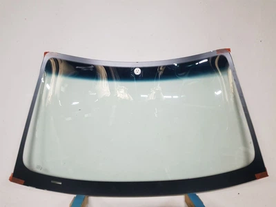 Лобове скло BMW 3 1998-2005 E46 Pilkington 1346000