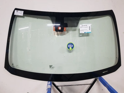 Лобове скло Mitsubishi L200 2015- Saint-Gobain Sekurit 12934000