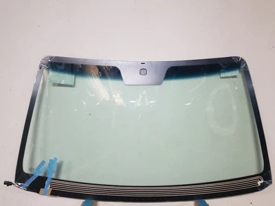 Лобове скло Kia Sorento 2002-2008 Shatterprufe 30815000