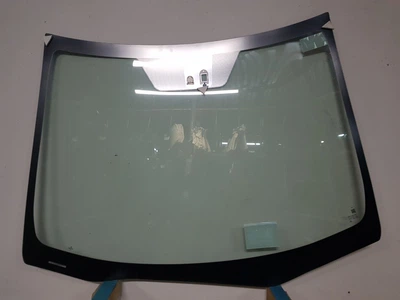 Лобове скло Honda Civic Хетчбек 5 дверний 2012-2017 Saint-Gobain Sekurit 20152000