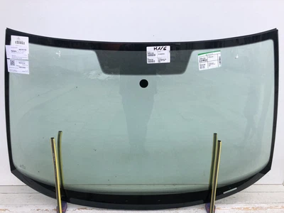 Лобове скло Skoda Yeti 2009-2017 Pilkington 20950000