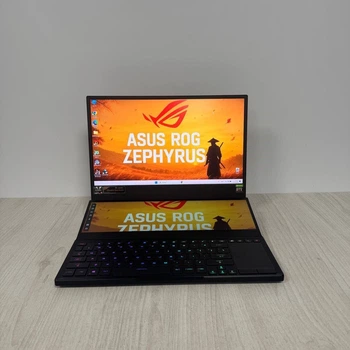 Ігровий ноутбук Asus ROG Zephyrus Duo 15Se GX551QS #02-59001_233 Б/В
