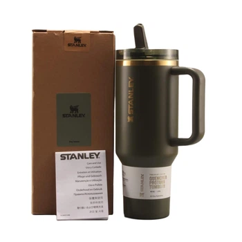 Термочашка Stanley IceFlow Flip Straw Tumbler из нержавеющей стали. 1,18 л. Цвет Bay leaves