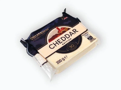 Сыр Чеддер британский Cheddar Brittany’s 200 г