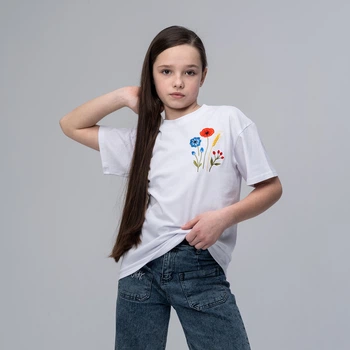 Футболка оверсайз для дівчинки Melanika "Квітуче поле" біла D-47-128-134