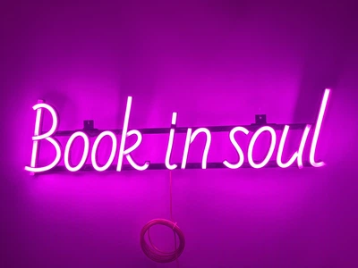 Неоновая вывеска Book in soul 600x155 Розовый