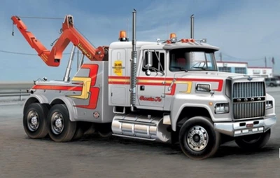 Збірна модель 1:24 вантажний автомобіль U.S. Wrecker Truck Italeri 3825