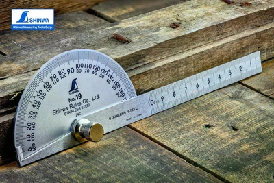 Угольник транспортир SHINWA 180° с линейкой 100 мм нержавеющая сталь точность 1° (31861)