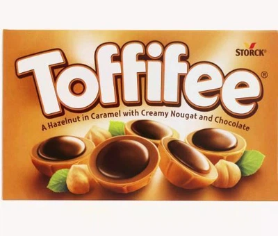 Цукерки Toffifee з карамелі з фундуком та нугатно-шоколадною начинкою 125 г