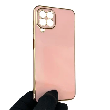 Чохол для Samsung Galaxy M33 5G (SM-M336B) глянцевий із захистом камери із золотою окантовкою пудровий