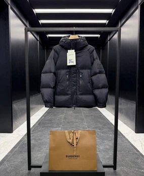 Burberry мужской зимний пуховик черного цвета XL