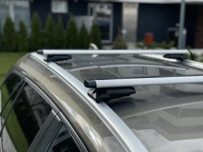 Багажник на крышу аэродинамический на интегрированные рейлинги Toyota Corolla 2018- Kenguru Special Integra